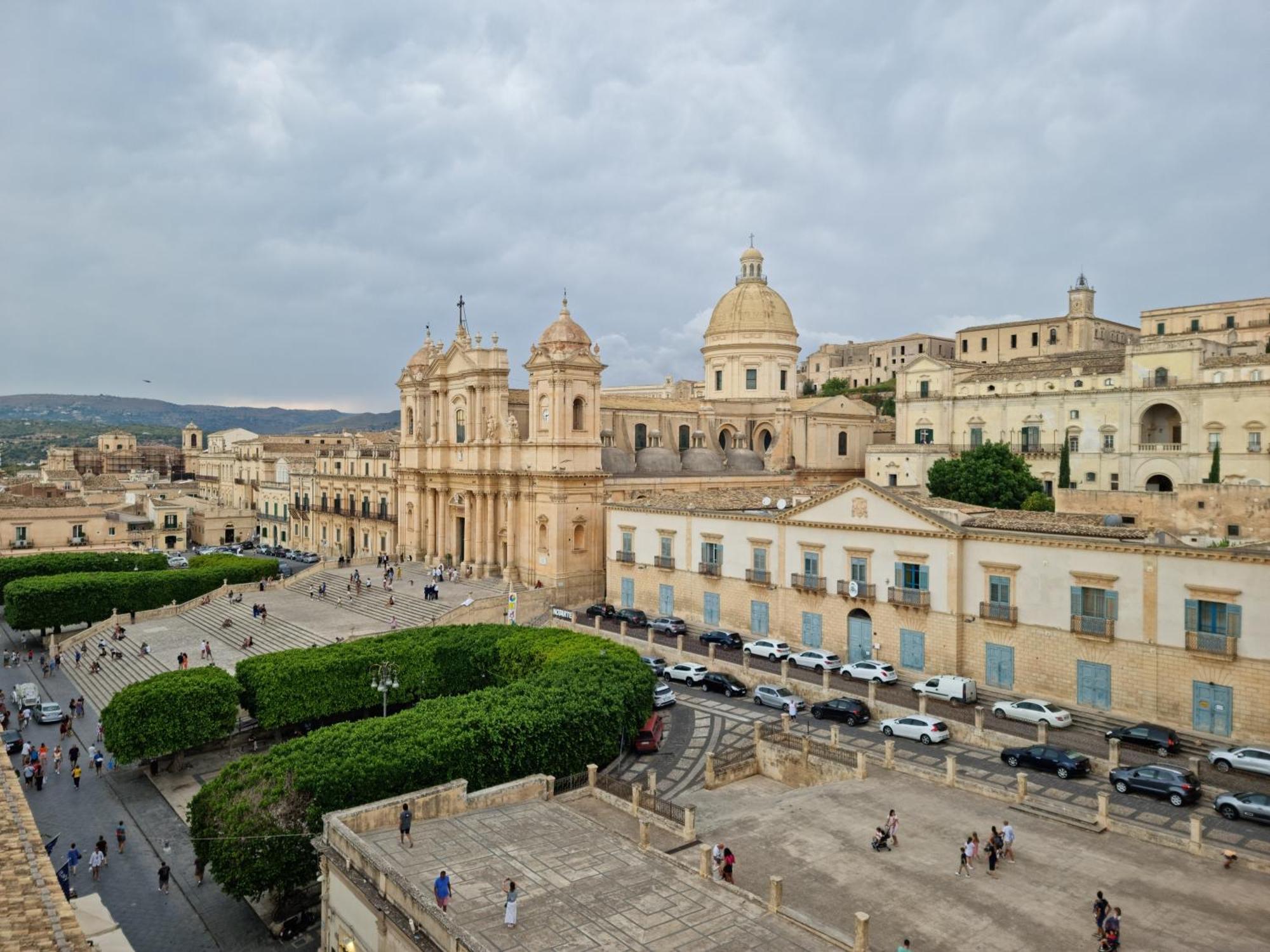 Vila Casa Bommegna Noto Exteriér fotografie